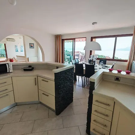 Casa vacanze Vrata Jadrana 1 *